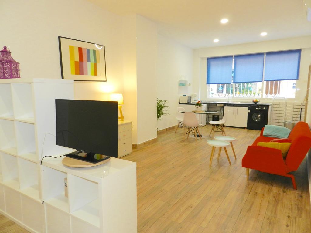 Apartamentos Carolina Torremolinos Buitenkant foto